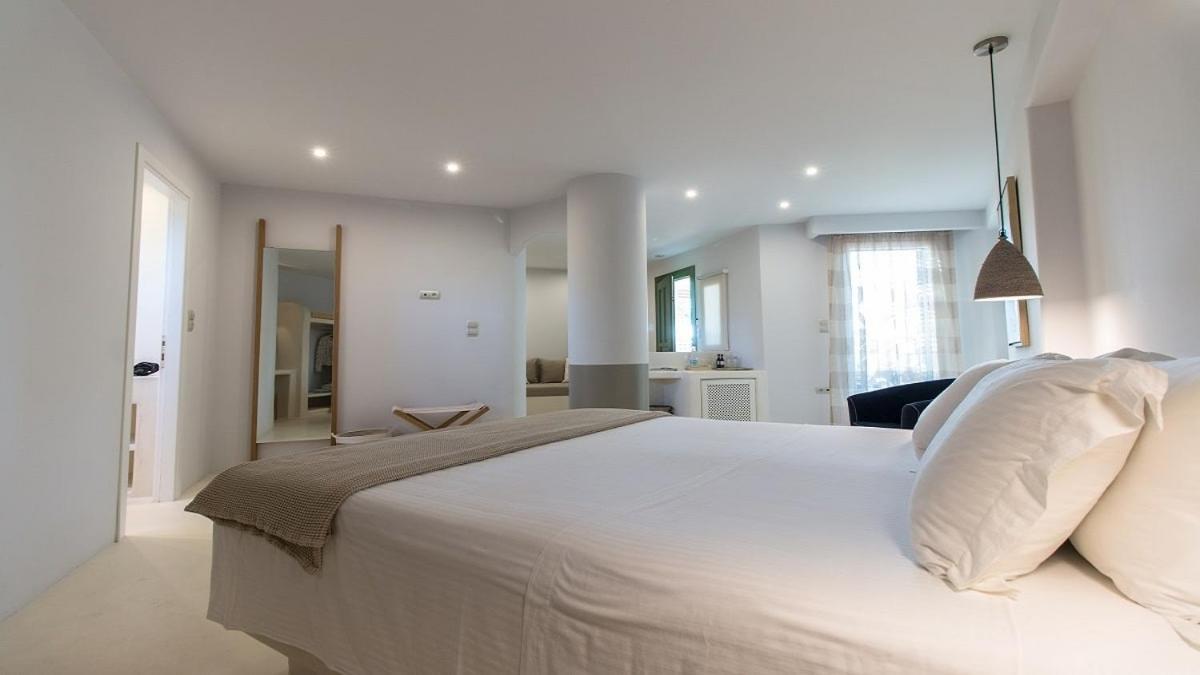 אליקו ביץ' Finikas Hotel מראה חיצוני תמונה