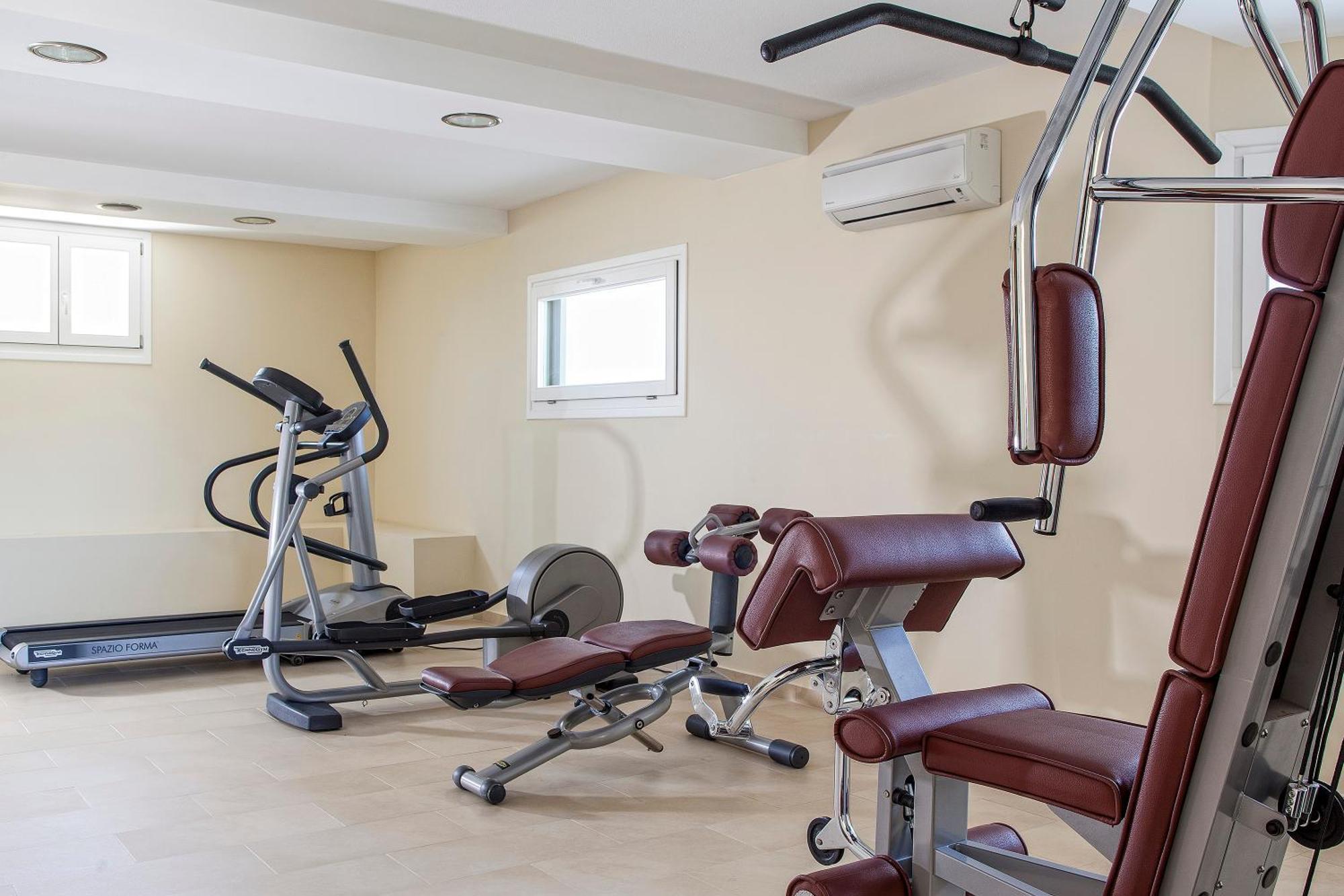 אליקו ביץ' Finikas Hotel מראה חיצוני תמונה