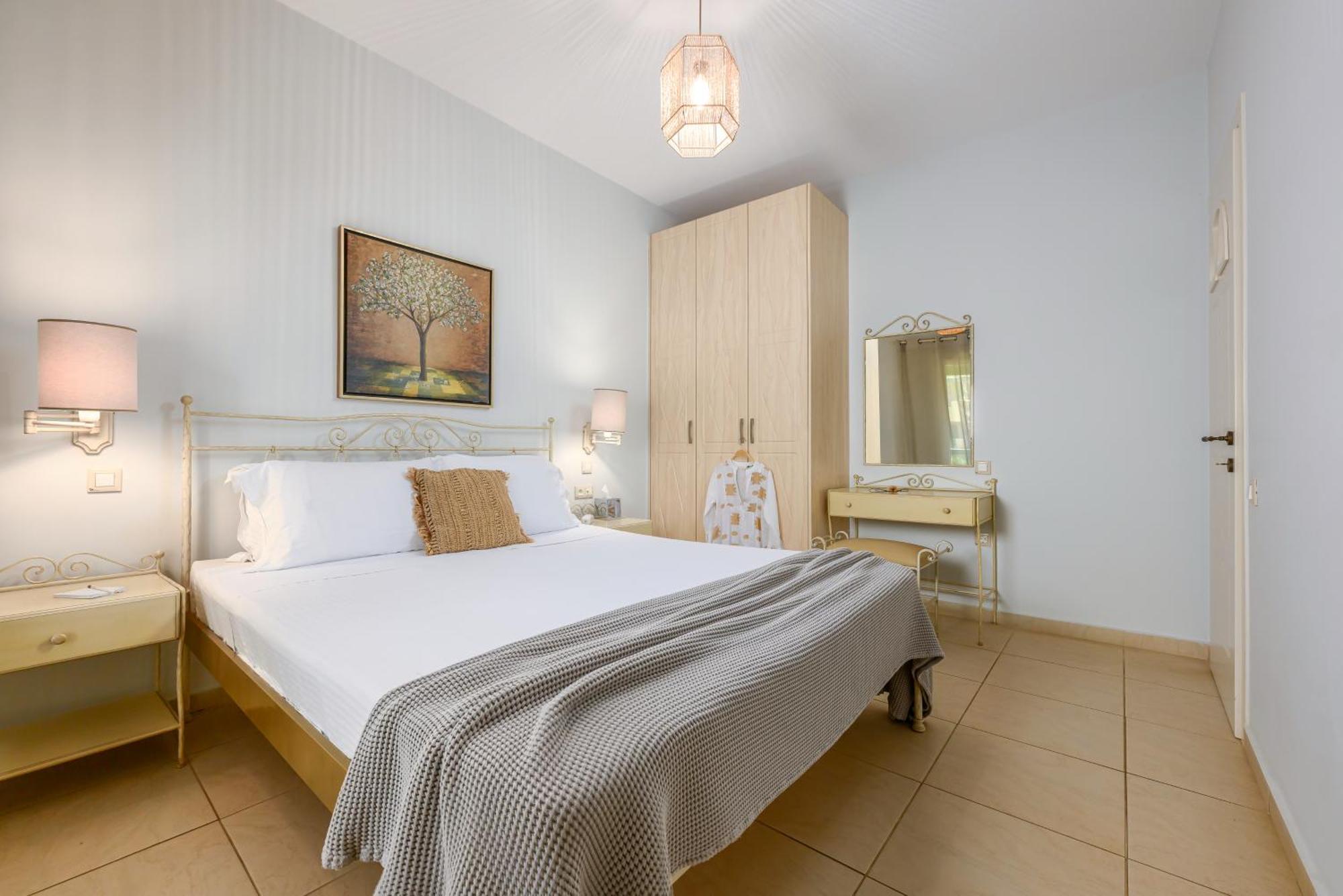 אליקו ביץ' Finikas Hotel מראה חיצוני תמונה