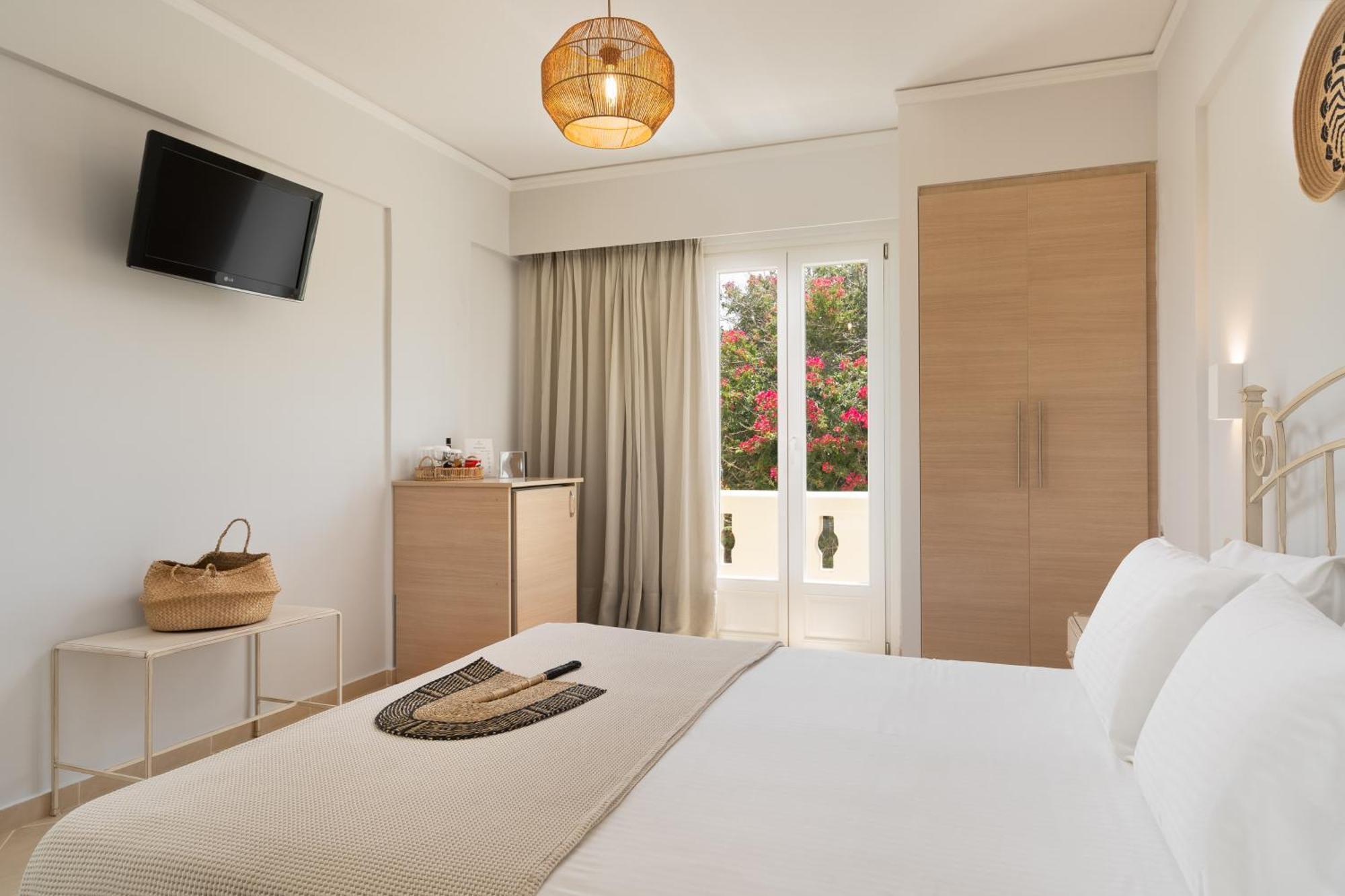 אליקו ביץ' Finikas Hotel מראה חיצוני תמונה